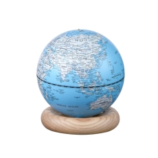Gingko Atlas Globe Lamp