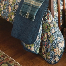 Morris & Co Strawberry Thief Quilted Throw Indigo