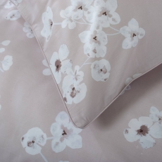 The Lyndon Company Petite Fleure Duvet Set Pink