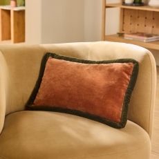 MADE Huxley 30X50 Feather Cushion Cinnamon/Caramel