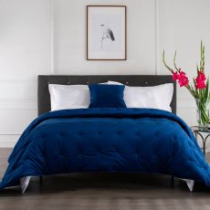 Deyongs Velvet Dot Quilted Throw 140 x 200CM Navy