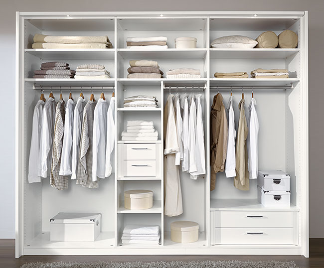 disselkamp-wardrobe-interior