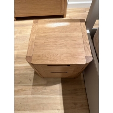 Belgravia 2 Drawer Bedside (Bury St Edmunds)