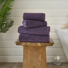 Deyongs Sanremo Towel Blackcurrant