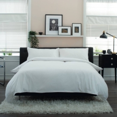 The Lyndon Company Boston Stripe Duvet Set