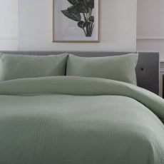 The Lyndon Company St Quentin Duvet Set Green