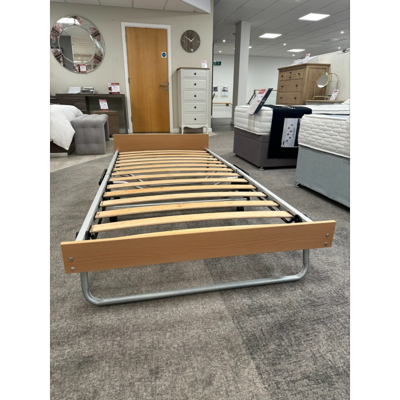 J Bed Folding 90cm (Bury St Edmunds)