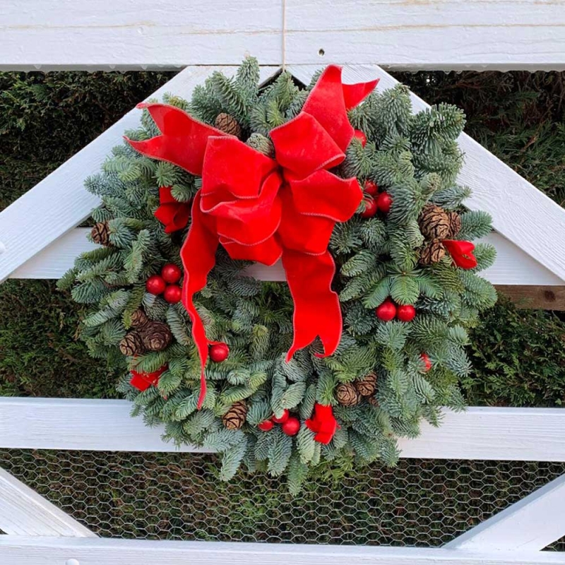 Jacqui Hubbard Wreath Making