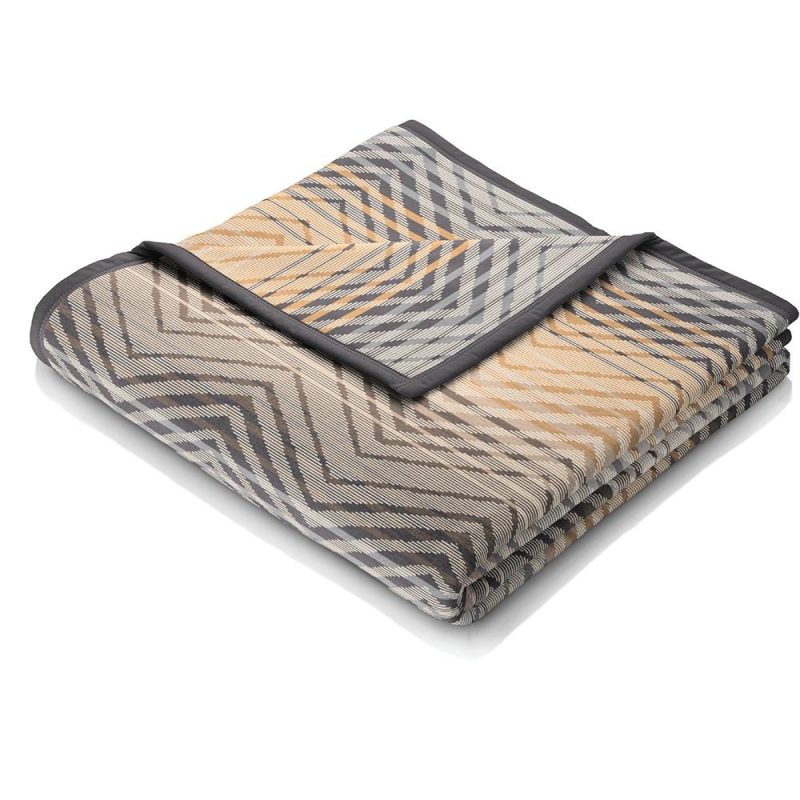 Cotton Rich Throw 140X180 Zig Zag Natural 