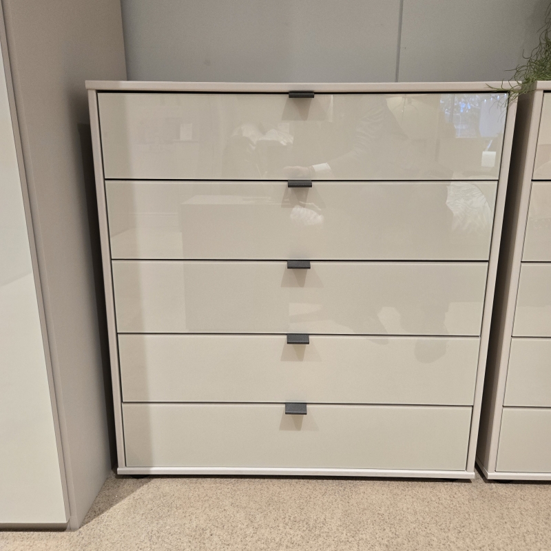 Tannington 80cm 5 Drawer Chest (Ipswich)