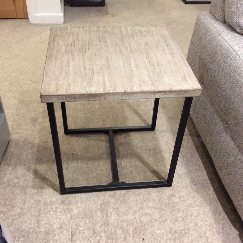 Bayberry Side Table (Bury St Edmunds)