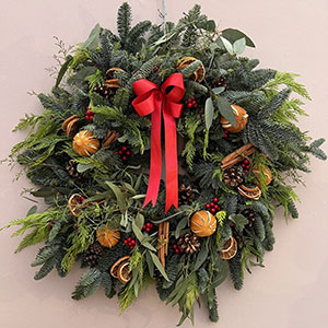 rustic-citrus-wreath-carly-marie-300px